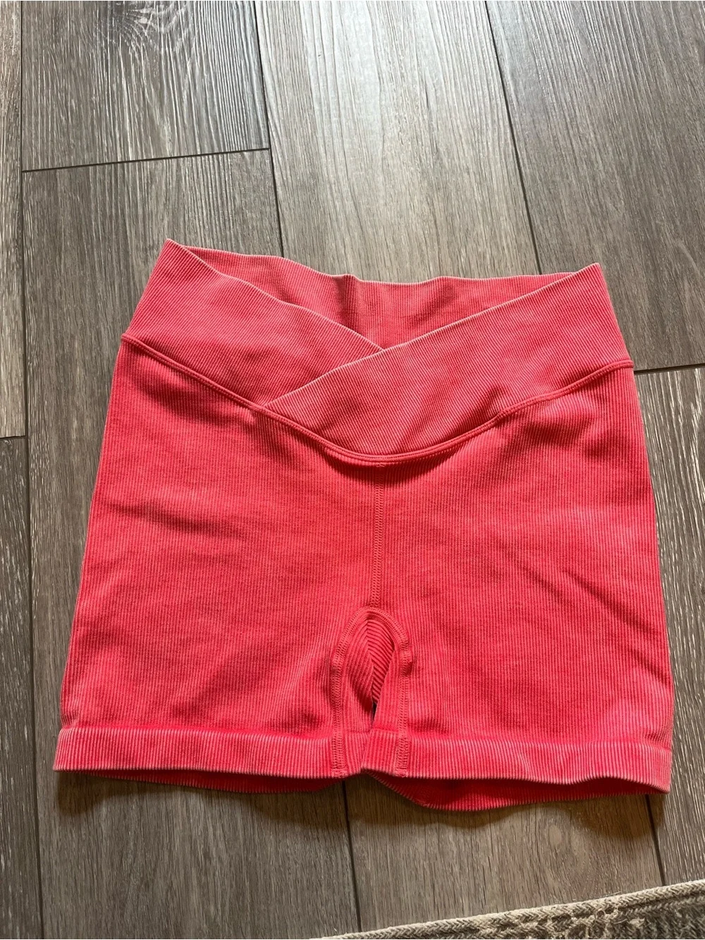 JoyLab Red/Pink Train Shorts Size Medium 4.5”